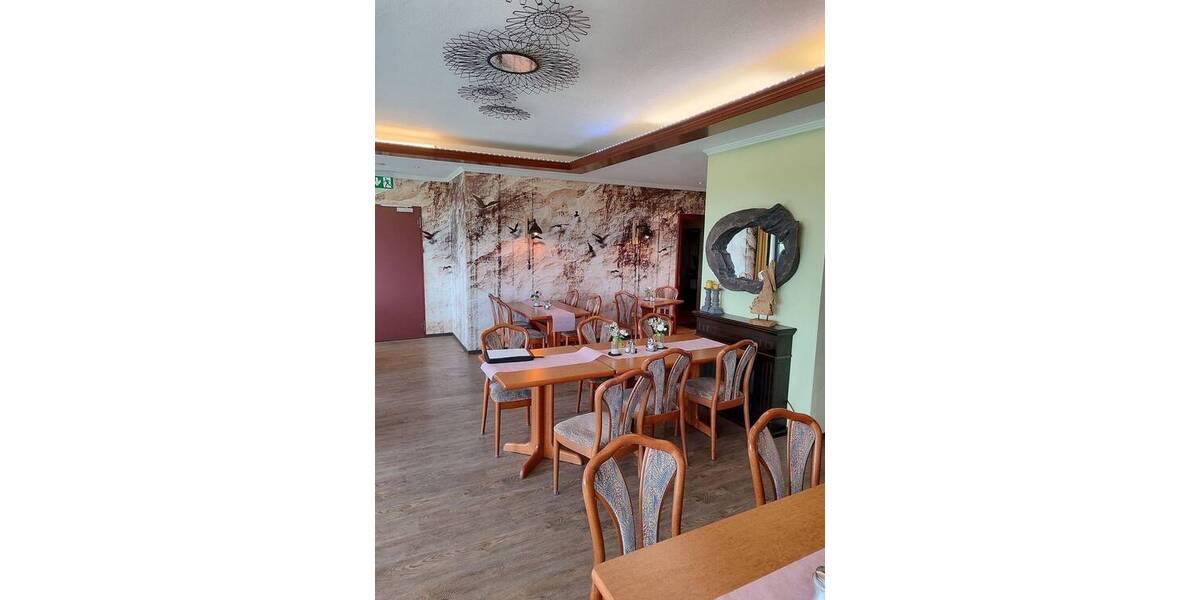 Gewerbeobjekt Nieheim - 1 Zimmer, 750.000&euro; | Angebot:25663409