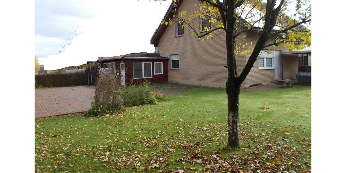 Massivhaus EFH Bj1997 Keller Garage PV-Anlage B.-Speicher Wallbox 5 zimmer