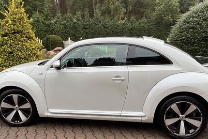 VW Beetle 186.923 km 8.900 € Schloß Holte 33758