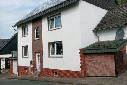 Haus Büren - 4 Zimmer, 160 m&sup2;, 260.000&euro; | Angebot:27150813