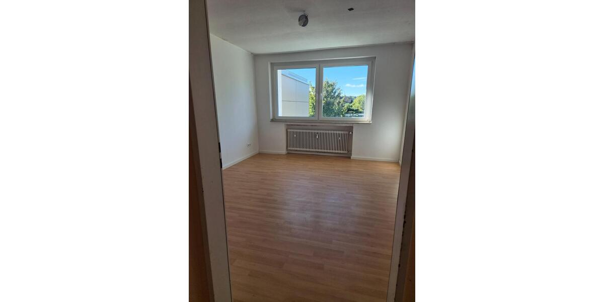 Etagenwohnung Altenbeken - 3 Zimmer, 79 m&sup2;, 671&euro; | Angebot:27595071