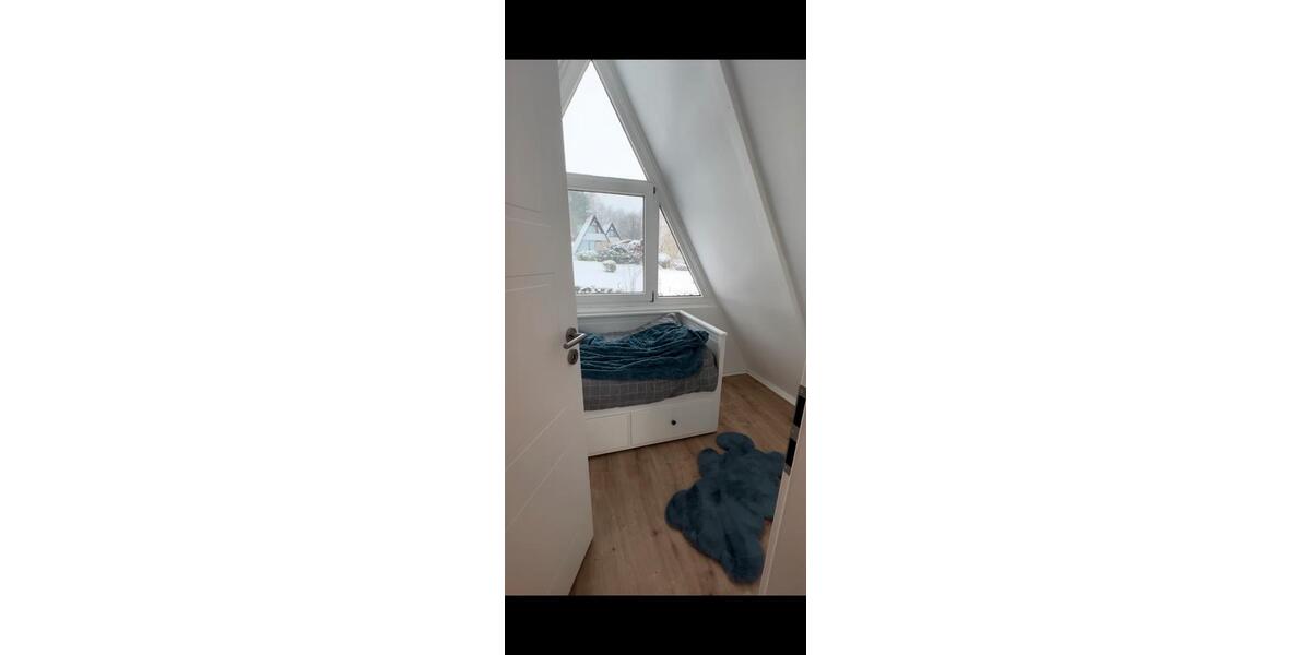 Einfamilienhaus Detmold Hakedahl - 3 Zimmer, 103 m&sup2;, 1.370&euro; | Angebot:25131184