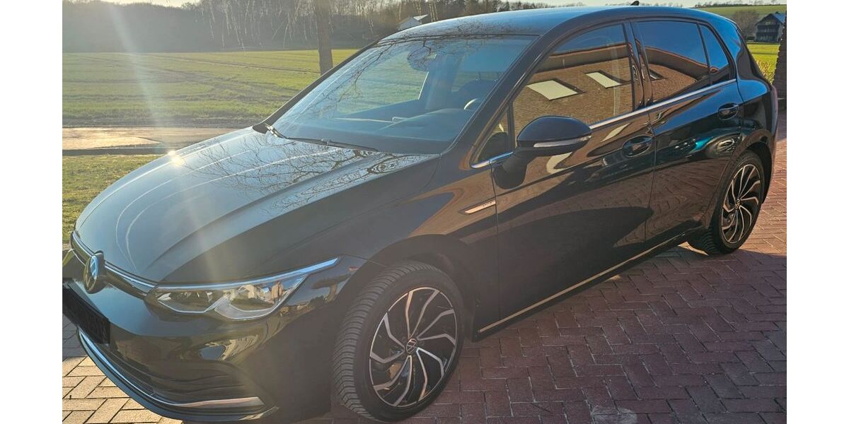 VW Golf 52.959 km 22.700 &euro; Büren 33142