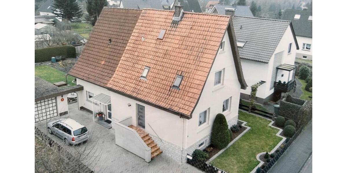 Einfamilienhaus Detmold Hakedahl - 8 Zimmer, 134 m&sup2;, 340.000&euro; | Angebot:26603002