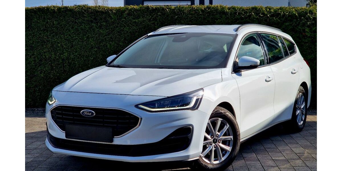 Ford Focus 140.000 km 14.599 &euro; Bad Lippspringe 33175