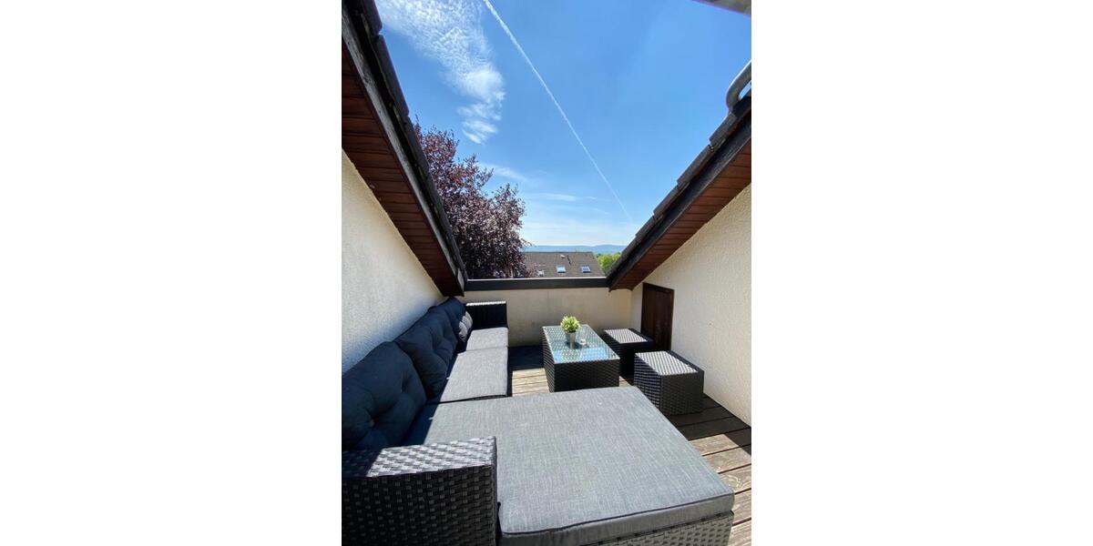 Dachgeschoßwohnung Detmold Hakedahl - 3 Zimmer, 90 m&sup2;, 139.000&euro; | Angebot:26901778