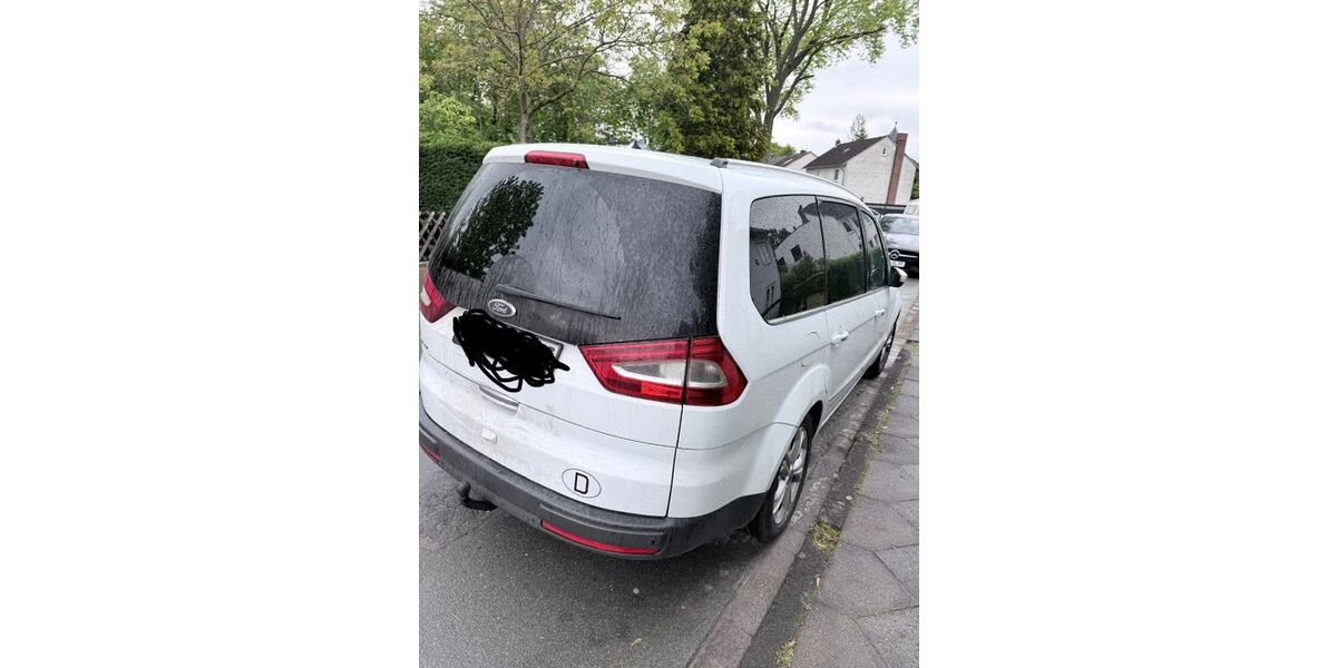 Ford Galaxy 220.000 km 6.100 &euro; Lippstadt 59557
