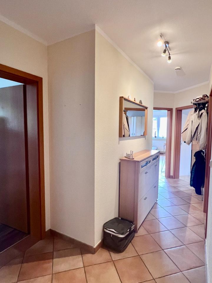 Wohntraum in Schloß-Nähe - großzügige 3-Zimmer-Wohnung in ruhiger Lage