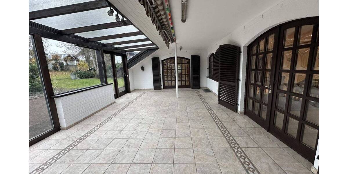 Einfamilienhaus Steinheim - 6 Zimmer, 262 m&sup2;, 315.000&euro; | Angebot:26379441