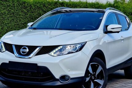 Nissan Qashqai 94.000 km 12.999 &euro; Bad Lippspringe 33175