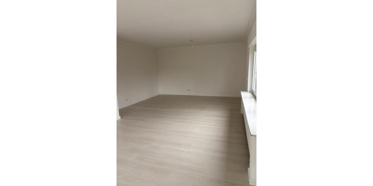 Erdgeschoßwohnung Schlangen - 4.5 Zimmer, 110 m&sup2;, 880&euro; | Angebot:27596731