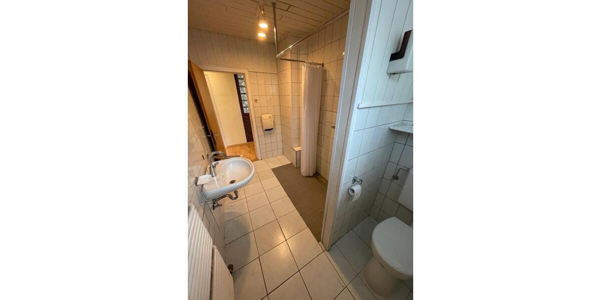 Einfamilienhaus Bad Driburg - 8 Zimmer, 141 m&sup2;, 210.000&euro; | Angebot:27522627