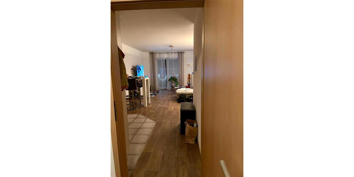Etagenwohnung Schlangen - 2 Zimmer, 60 m&sup2;, 500&euro; | Angebot:27590845