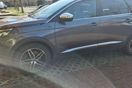 Peugeot 5008 198.000 km 18.500 &euro; Paderborn 33100