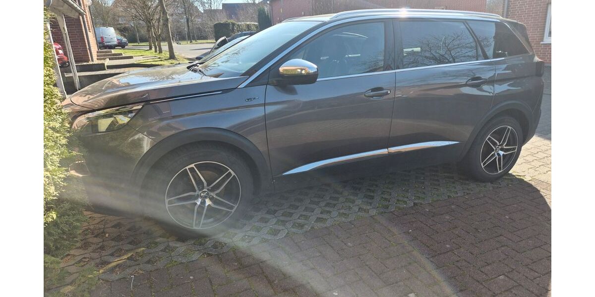 Peugeot 5008 198.000 km 18.500 &euro; Paderborn 33100
