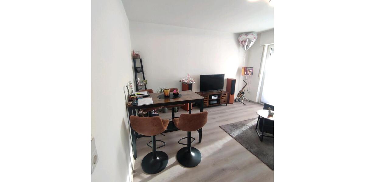 Hochparterre Brakel - 2 Zimmer, 50 m&sup2;, 540&euro; | Angebot:27618399