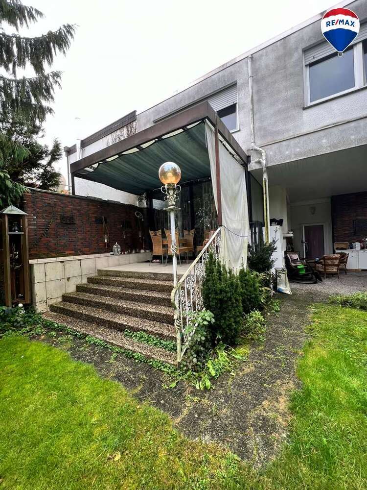 Haus zum Kaufen in Gütersloh 525.000 € 180 m²