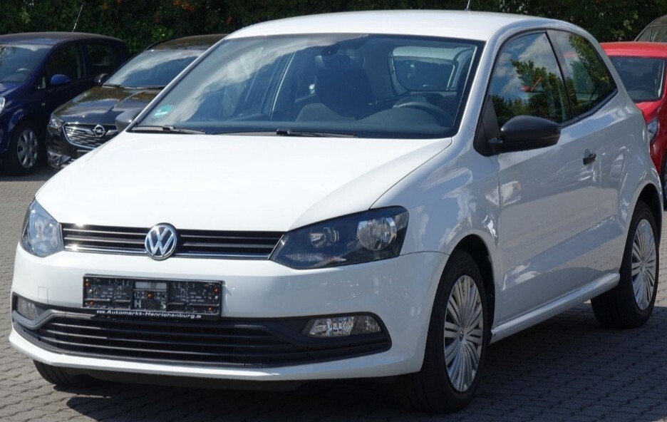 VW Polo 254.000 km 5.400 &euro; Bad Driburg 33014