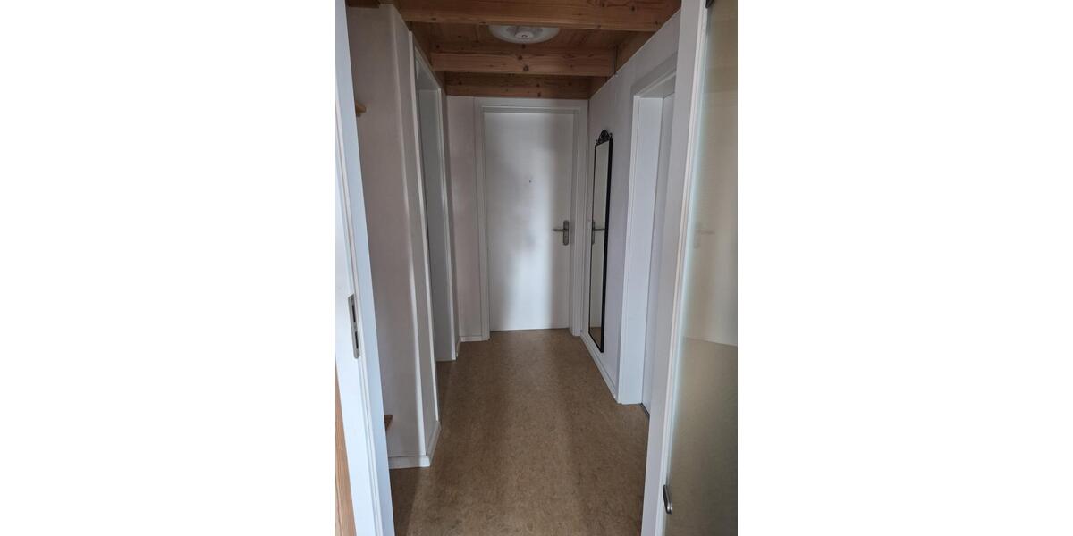Dachgeschoßwohnung Hövelhof - 2 Zimmer, 65 m&sup2;, 800&euro; | Angebot:27626190