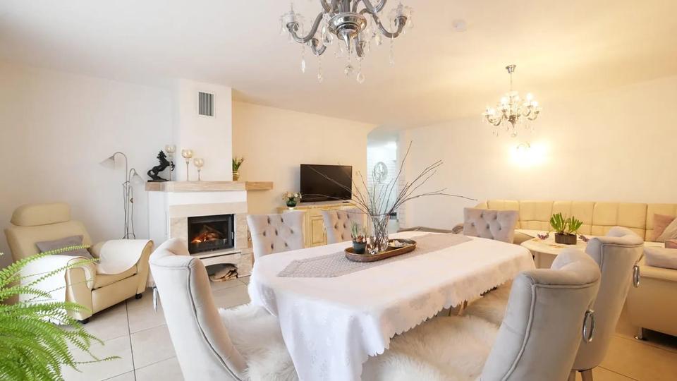 Bungalow Bad Lippspringe - 8 Zimmer, 260 m&sup2;, 590.000&euro; | Angebot:27160565
