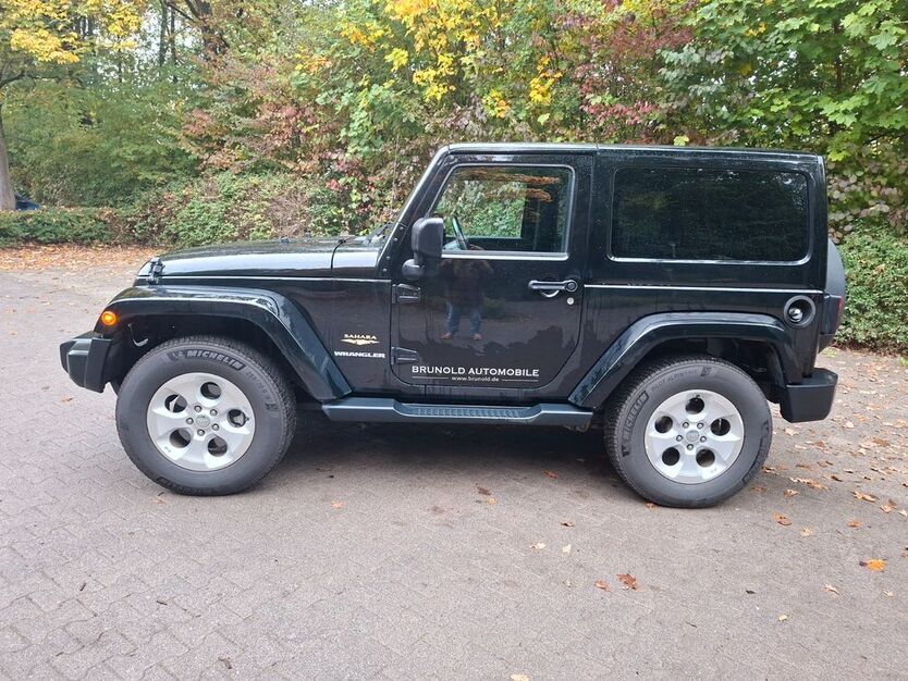 Jeep Wrangler 60.000 km 37.490 € Bielefeld 33611