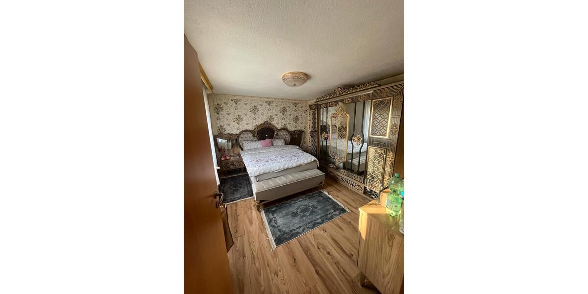 Einfamilienhaus Willebadessen - 9 Zimmer, 174 m&sup2;, 125.000&euro; | Angebot:27415949