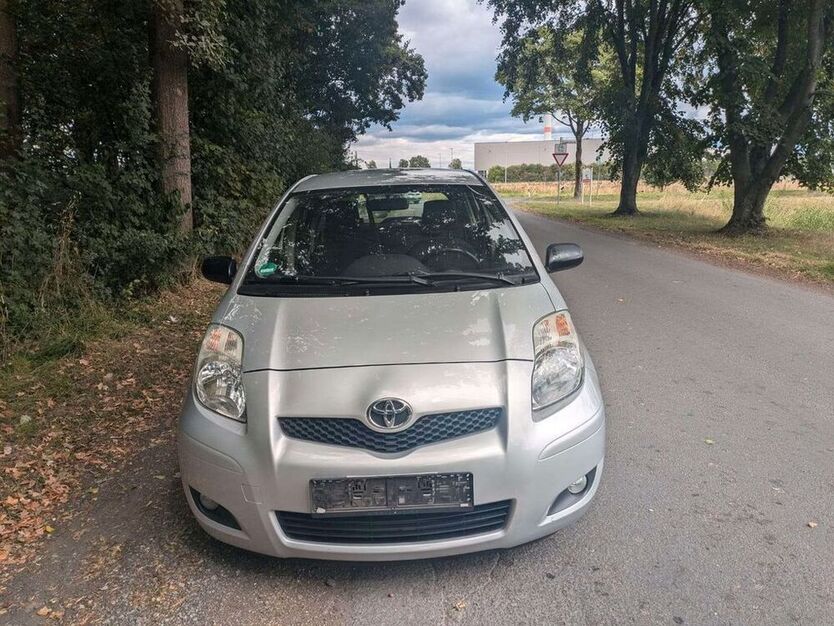 Yaris