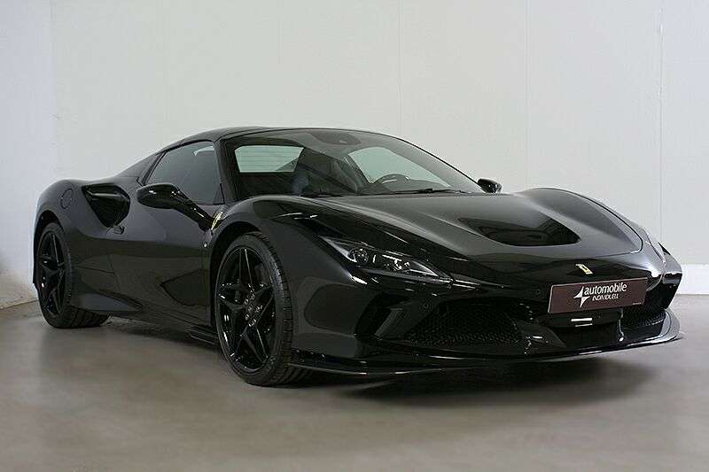 Ferrari F8 Spider 5.350 km 362.800 € Paderborn 33100