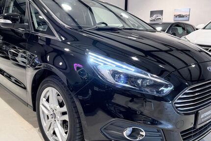 Ford S-Max 156.989 km 14.990 &euro; Paderborn 33102