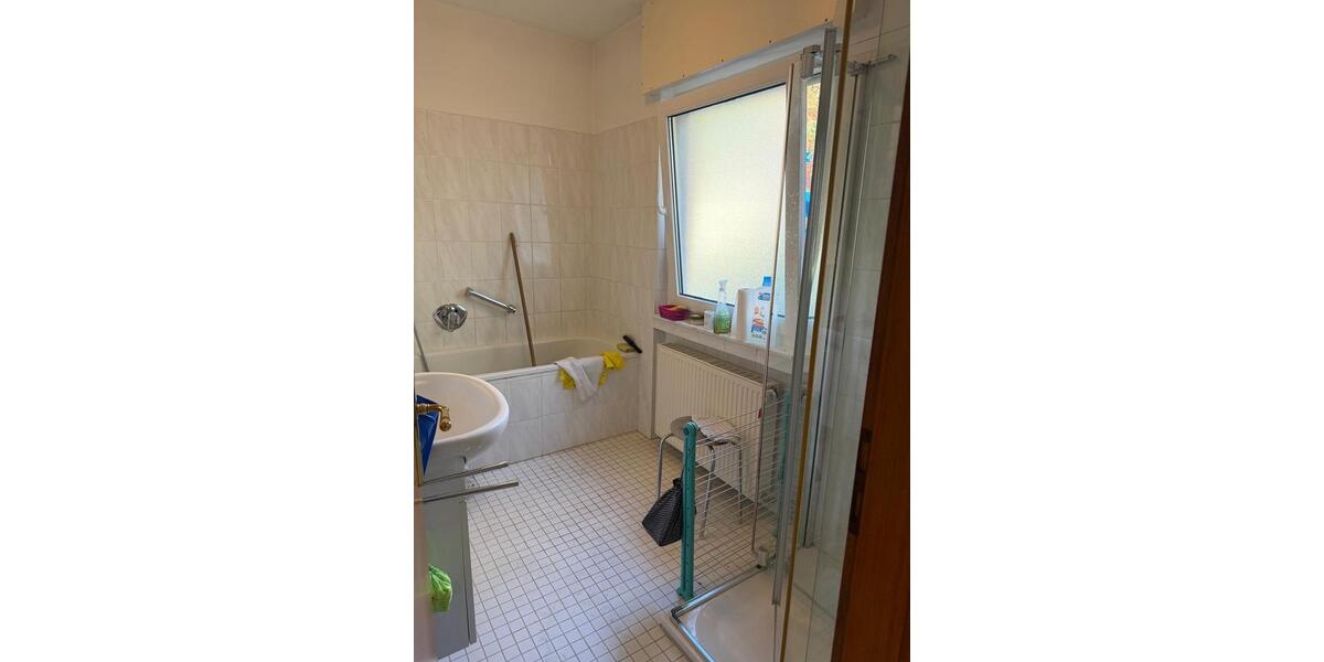 Etagenwohnung Schloß Holte-Stukenbrock Stukenbrock - 5 Zimmer, 150 m&sup2;, 1.650&euro; | Angebot:25416098