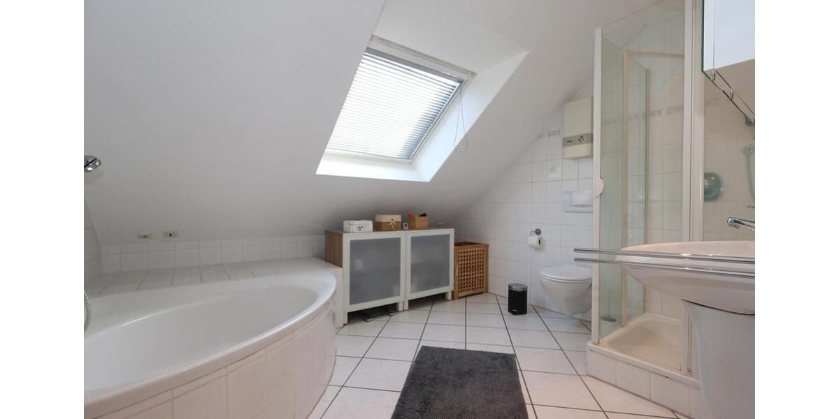 Maisonettenwohnung Paderborn Elsen - 3 Zimmer, 90 m&sup2;, 900&euro; | Angebot:25512274