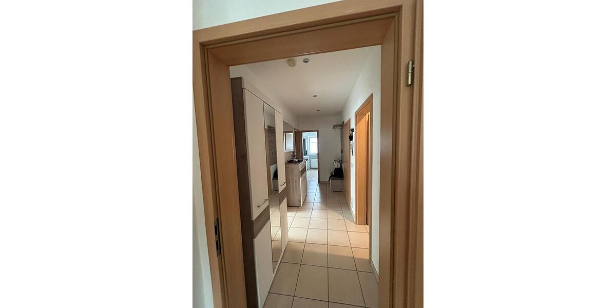 Dachgeschoßwohnung Bad Lippspringe - 3 Zimmer, 72 m&sup2;, 890&euro; | Angebot:27609642