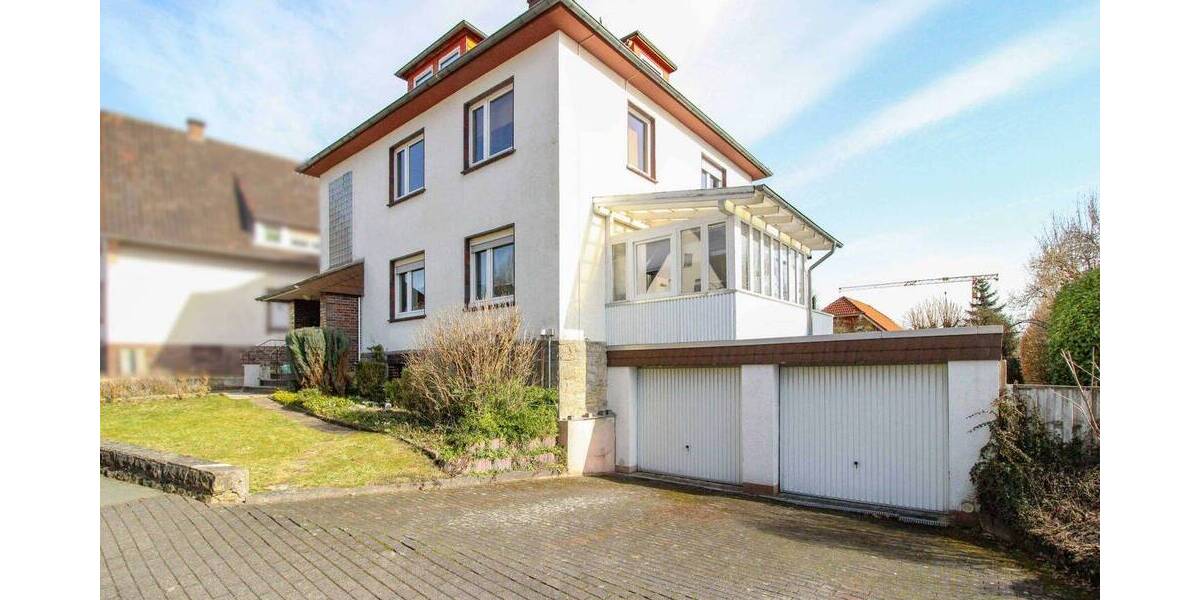 Einfamilienhaus Bad Driburg - 8 Zimmer, 259.000&euro; | Angebot:26229590