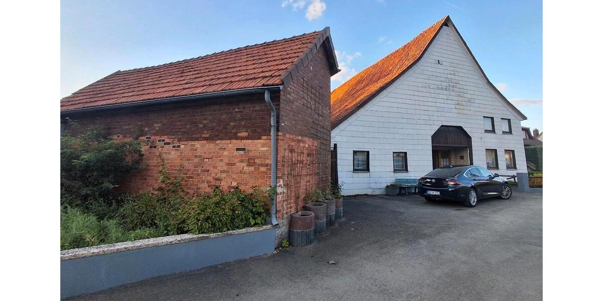 Einfamilienhaus Bad Driburg - 4 Zimmer, 730 m&sup2;, 126.000&euro; | Angebot:27426535
