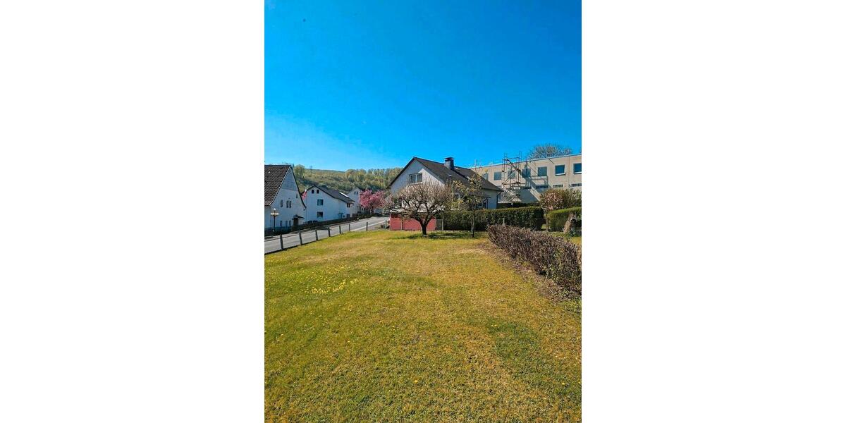 Einfamilienhaus Marsberg - 7 Zimmer, 160 m&sup2;, 149.500&euro; | Angebot:26465055