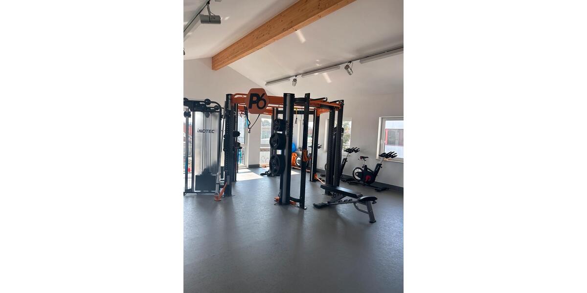 Vermietung Kursraum, Kraftraum voll ausgestattet, crossfit zimmer