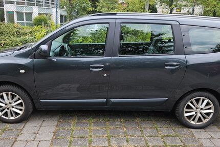 Dacia Lodgy 84.371 km 10.999 &euro; Rietberg 33397