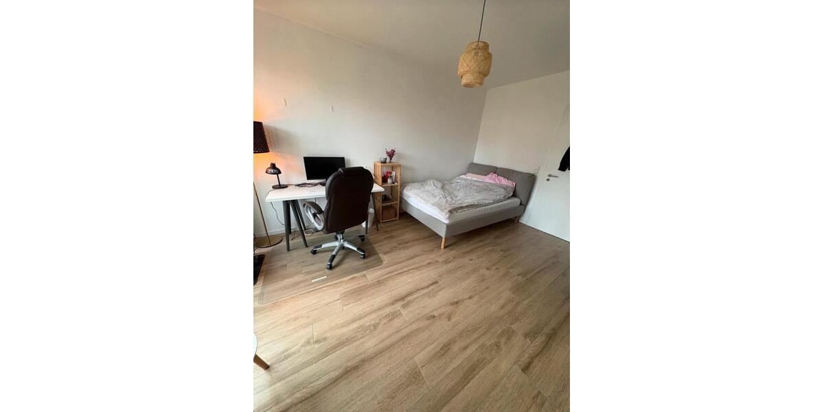 Etagenwohnung Paderborn - 1 Zimmer, 20 m&sup2;, 595&euro; | Angebot:27597365