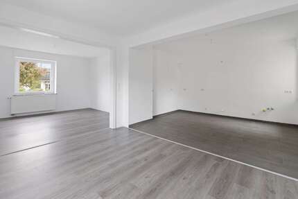 Haus Schlangen - 7 Zimmer, 175 m&sup2;, 285.000&euro; | Angebot:26799116