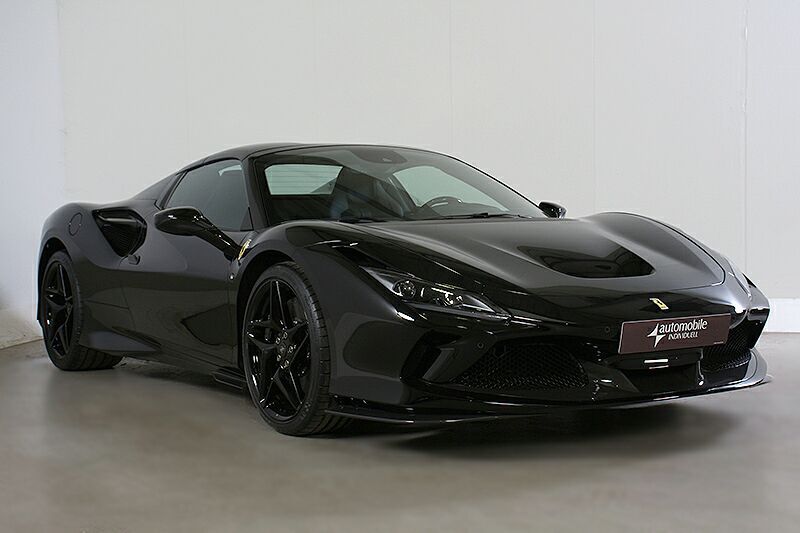 Ferrari F8 5.350 km 361.820 € Paderborn 33100