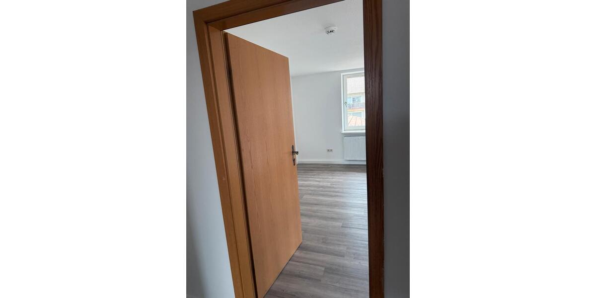 5-Zimmer Maisonettenwohnung mit Balkon in Bad Driburg 5 zimmer