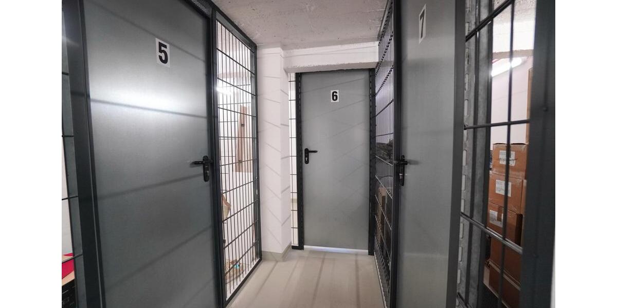 Moderne 2-Zimmer-Wohnung für Singles mit Küchenzeile und Kühlschrank im Herzen von Paderborn 2 zimmer