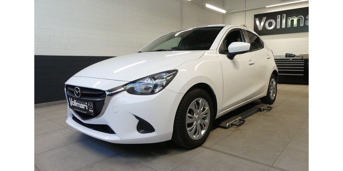 Mazda 2 136.700 km 7.990 &euro; Paderborn 33106