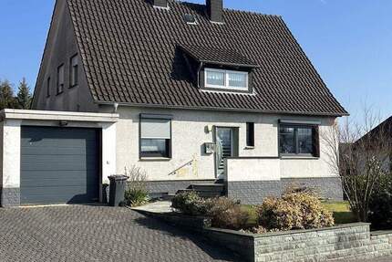 Haus Marsberg / Westheim Westheim - 6 Zimmer, 130 m&sup2;, 199.000&euro; | Angebot:26715368