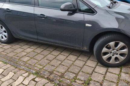 Opel Astra 127.000 km 6.800 &euro; Detmold 32756