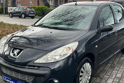 Peugeot 206 128.761 km 3.490 &euro; Paderborn 33100