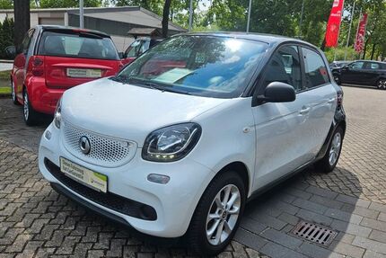 Smart ForFour 76.900 km 9.699 &euro; Bad Lippspringe 33175