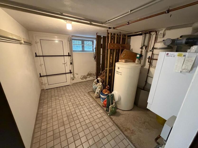 Gepflegtes 4-Zimmer-Endreihenhaus mit Garten, Keller, Garage zimmer