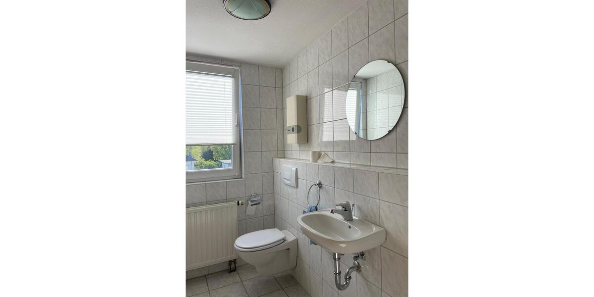 Dachgeschoßwohnung Geseke - 2.5 Zimmer, 75 m&sup2;, 600&euro; | Angebot:26409940