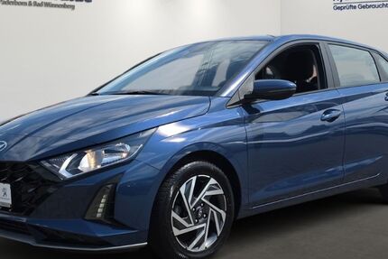 Hyundai i20 15.800 km 17.990 &euro; Paderborn 33106